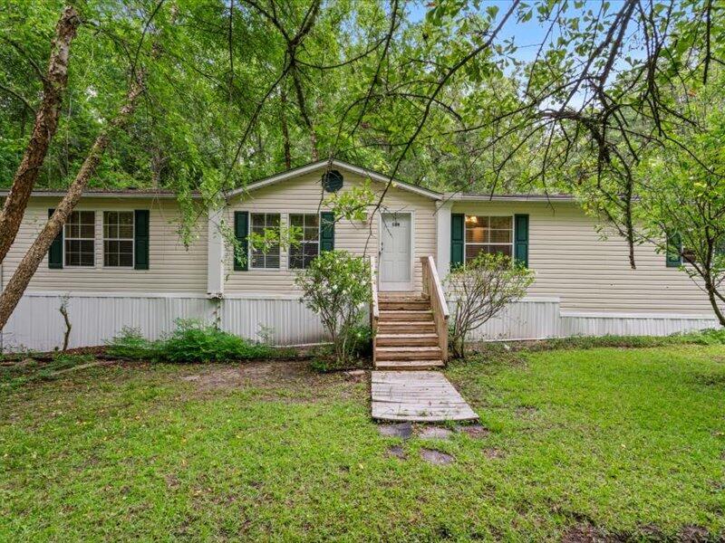 Property Photo: 189 Barons Rd Road SC 29483