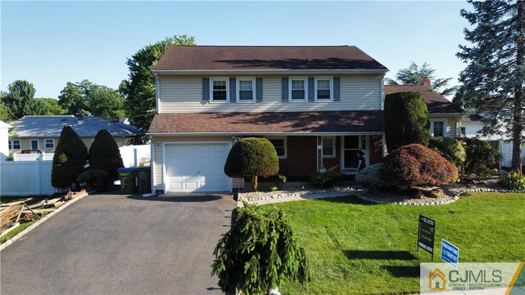 Property Photo:  8 Paris Avenue  NJ 08820 