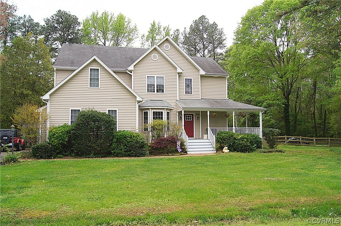 Property Photo:  309 W Francis Street  VA 23005 