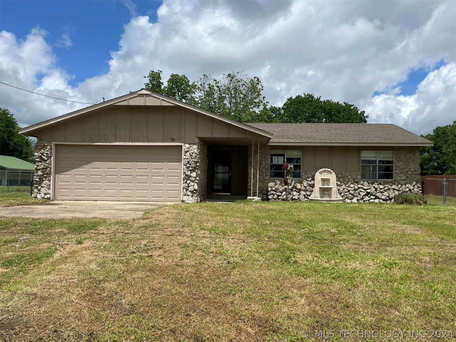 Property Photo:  35485 E 141st Street S  OK 74429 