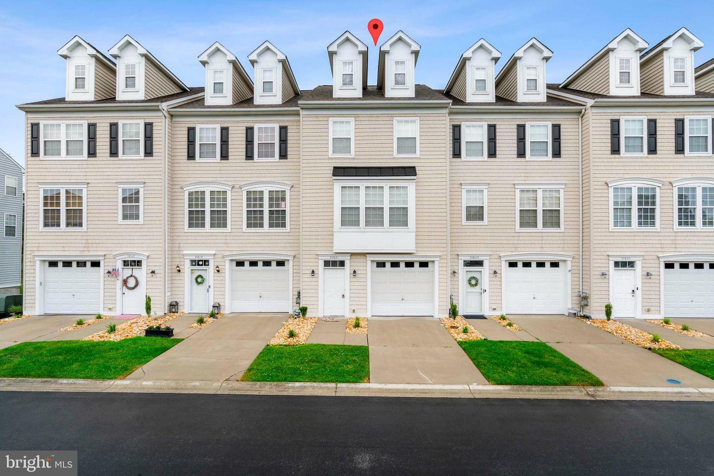 Property Photo: 35821 S Gloucester Circle B3-3 DE 19966