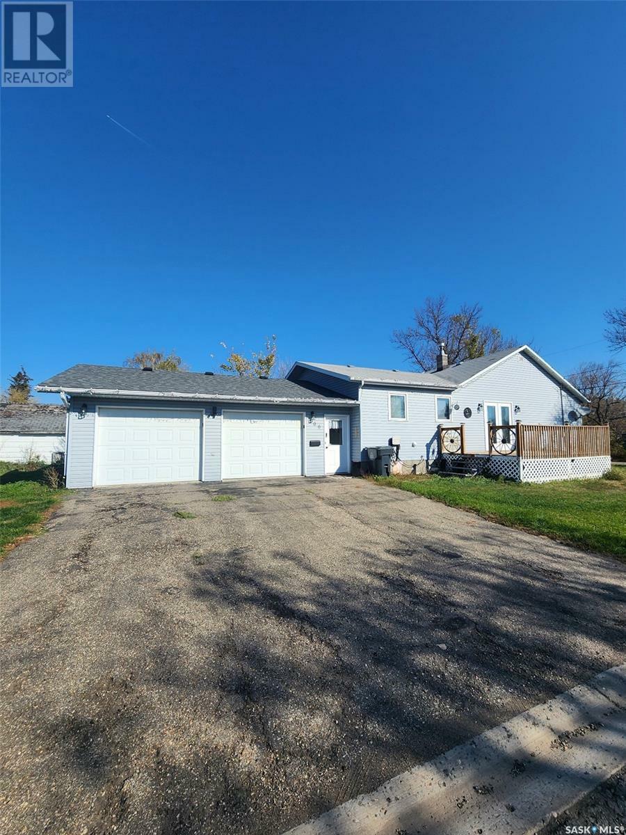 Property Photo: 100 Pacific Avenue SK S0C 0P0