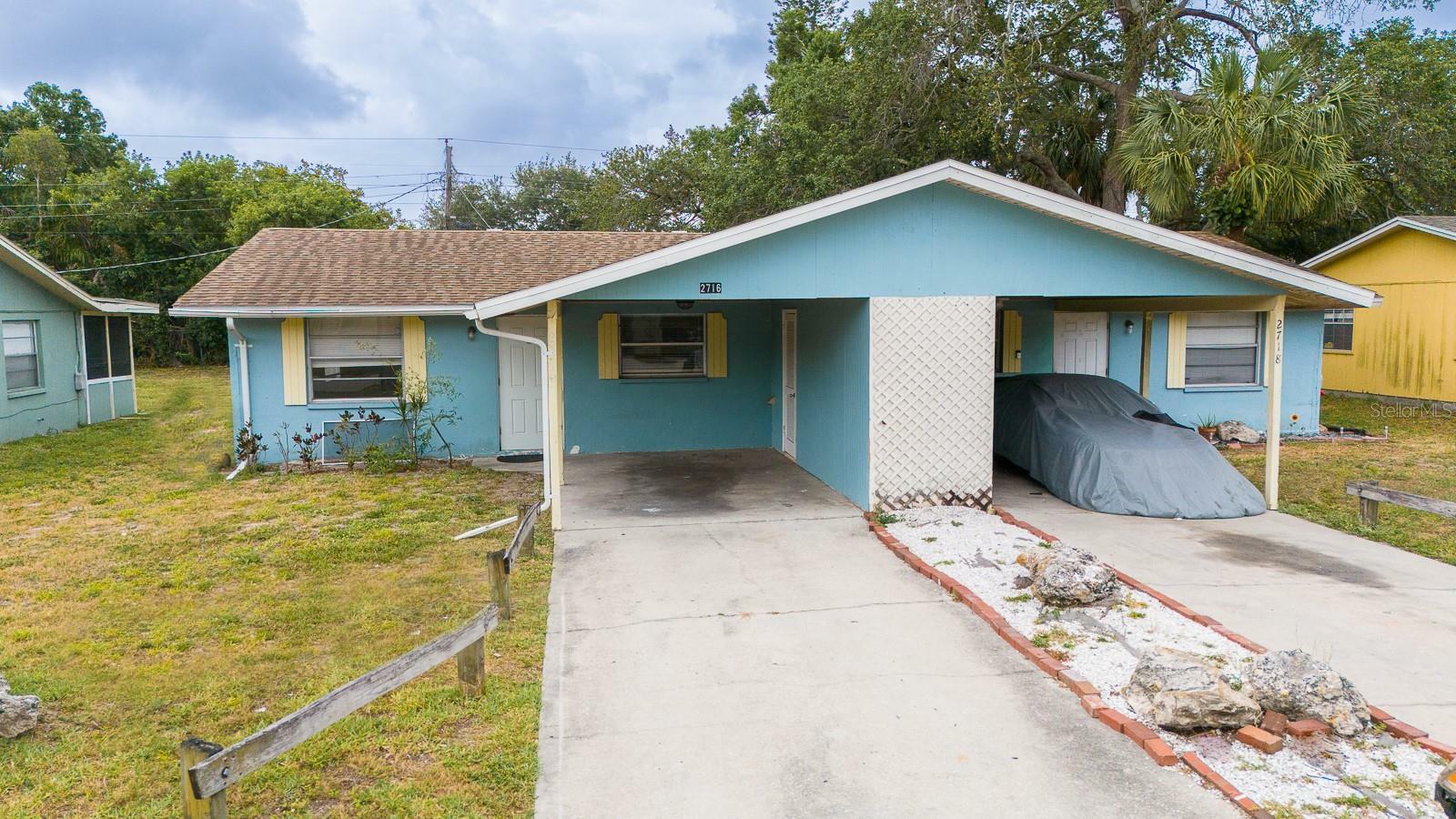 Property Photo:  2716 52nd Avenue Drive W  FL 34207 