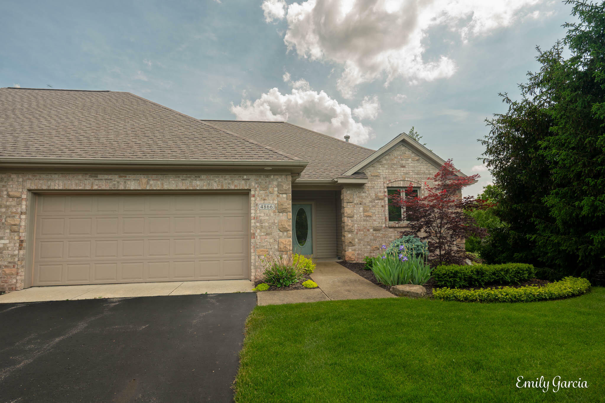 4866 Faringdom Grove Drive  Hudsonville MI 49426 photo