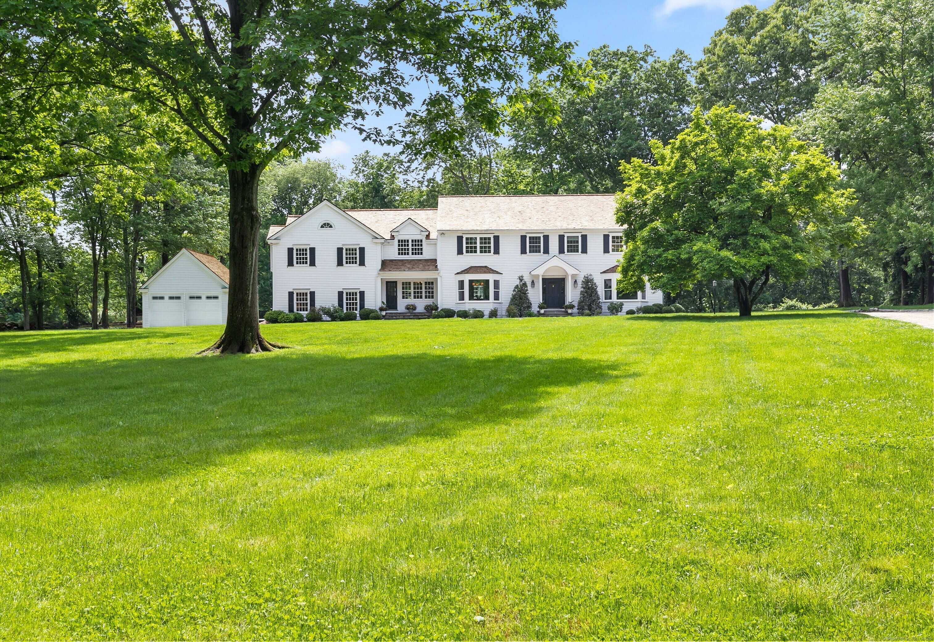 Property Photo: 732 Lake Avenue CT 06830