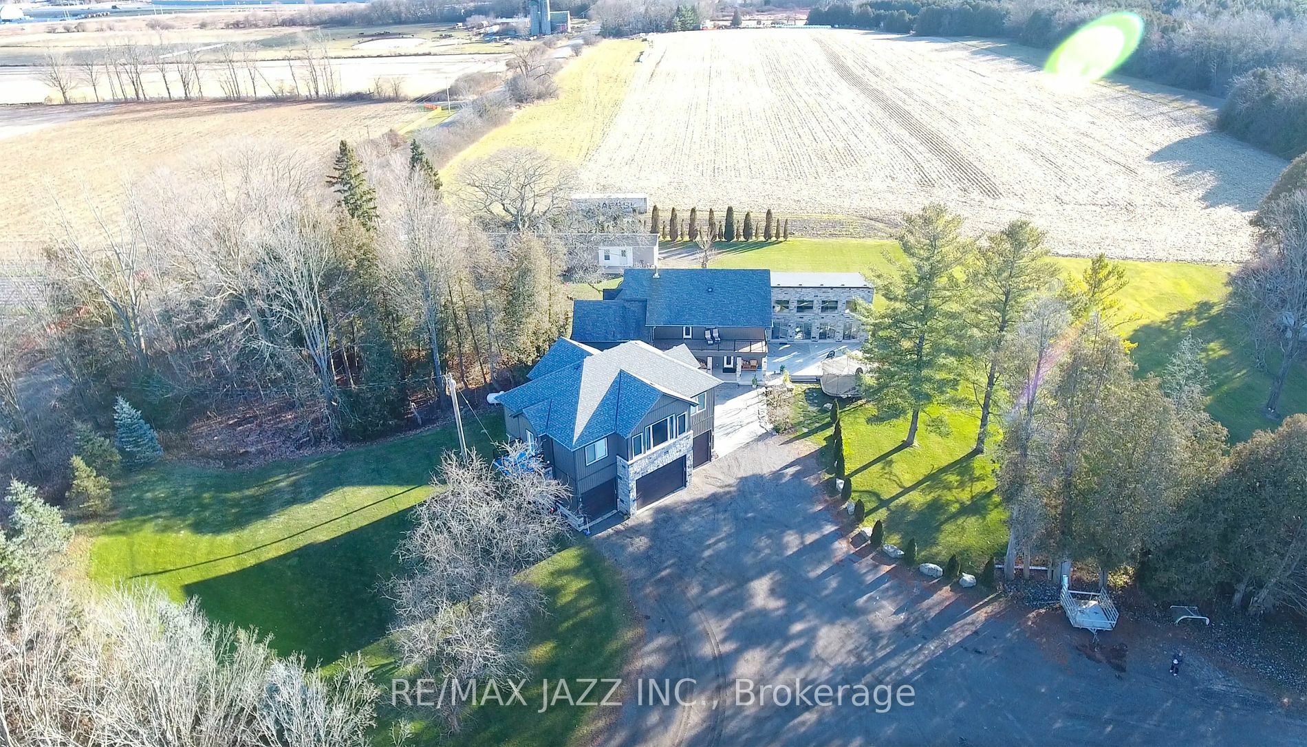 Photo de la propriété:  6320 Old Scugog Rd  ON L1C 6T6 