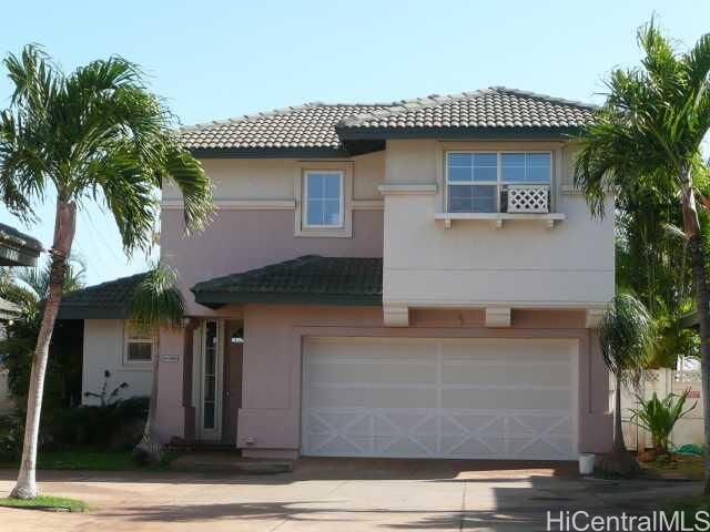 Property Photo:  