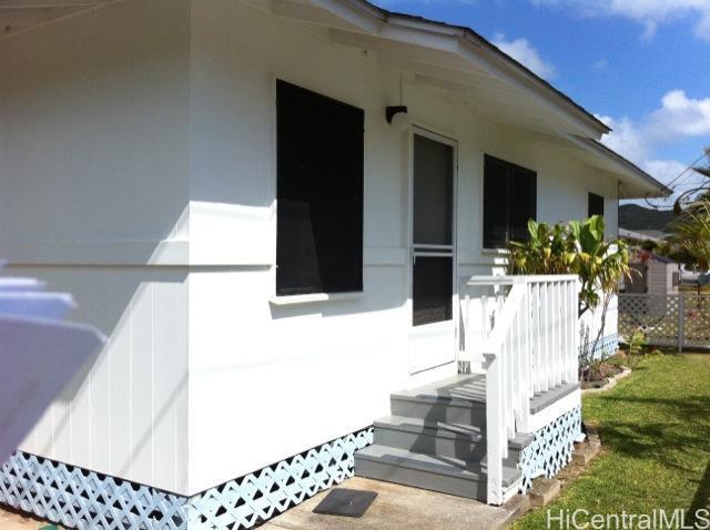Property Photo:  411 Olomana Street B1  HI 96734 