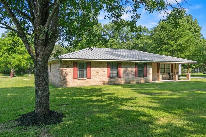 4 bed Beaumont home for sale 584 West Rd., Beaumont, TX 77713