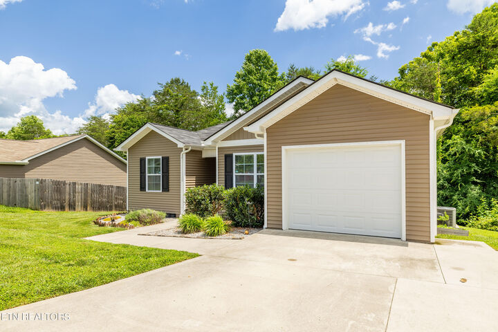 Home for sale in Knoxville 406 Contentment Lane, Knoxville, TN 37920