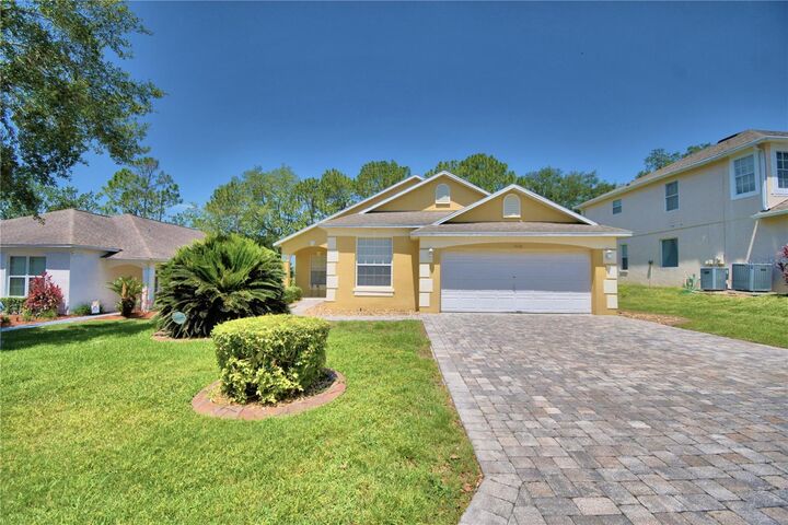 Property Photo: 1608 Forest Hills Lane FL 33844