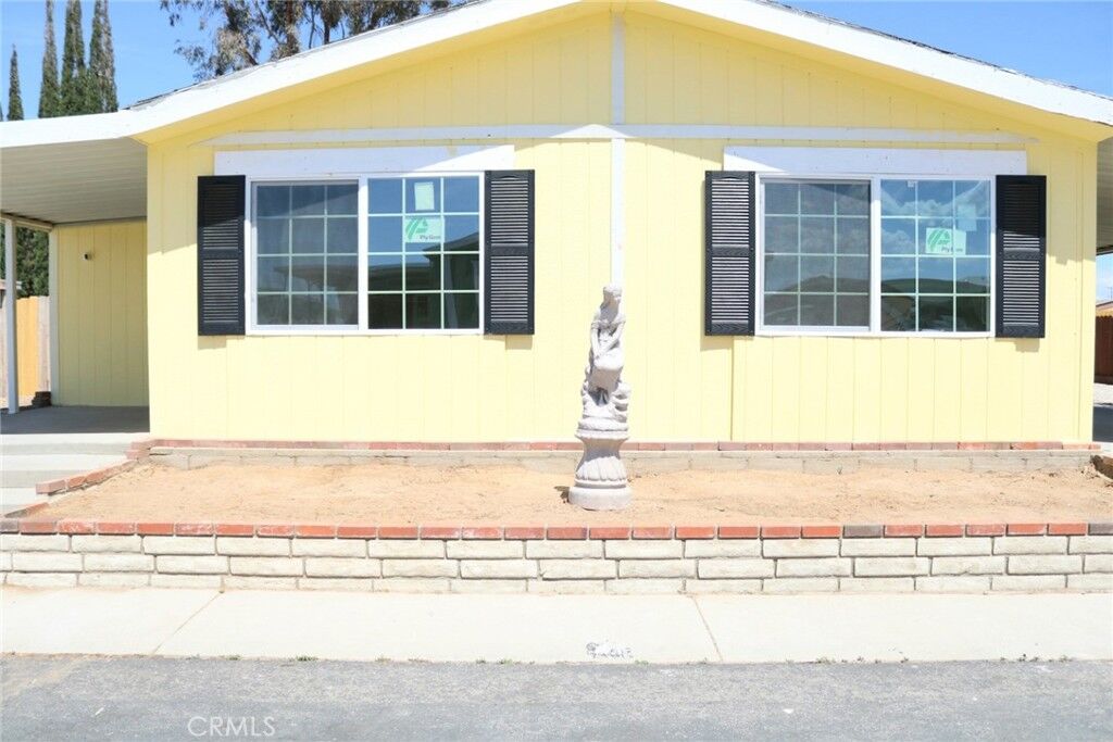 Property Photo:  12550 Main Street 41  CA 92345 