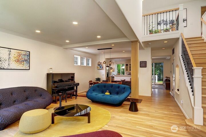 Property Photo:  13028 NE 70th Drive  WA 98033 