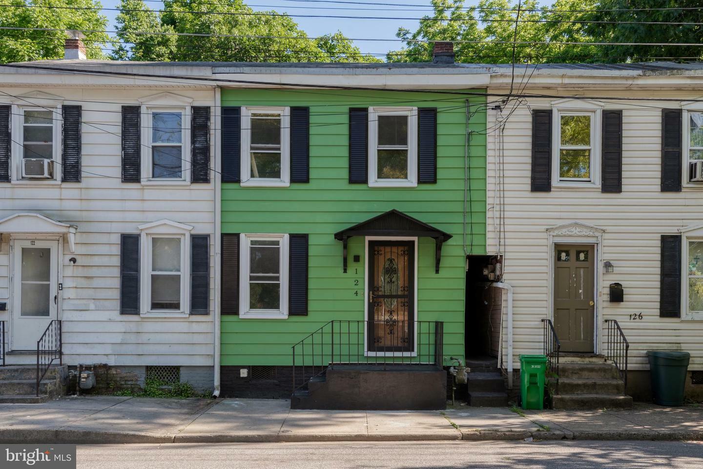 Property Photo:  124 W Penn Street  PA 17013 