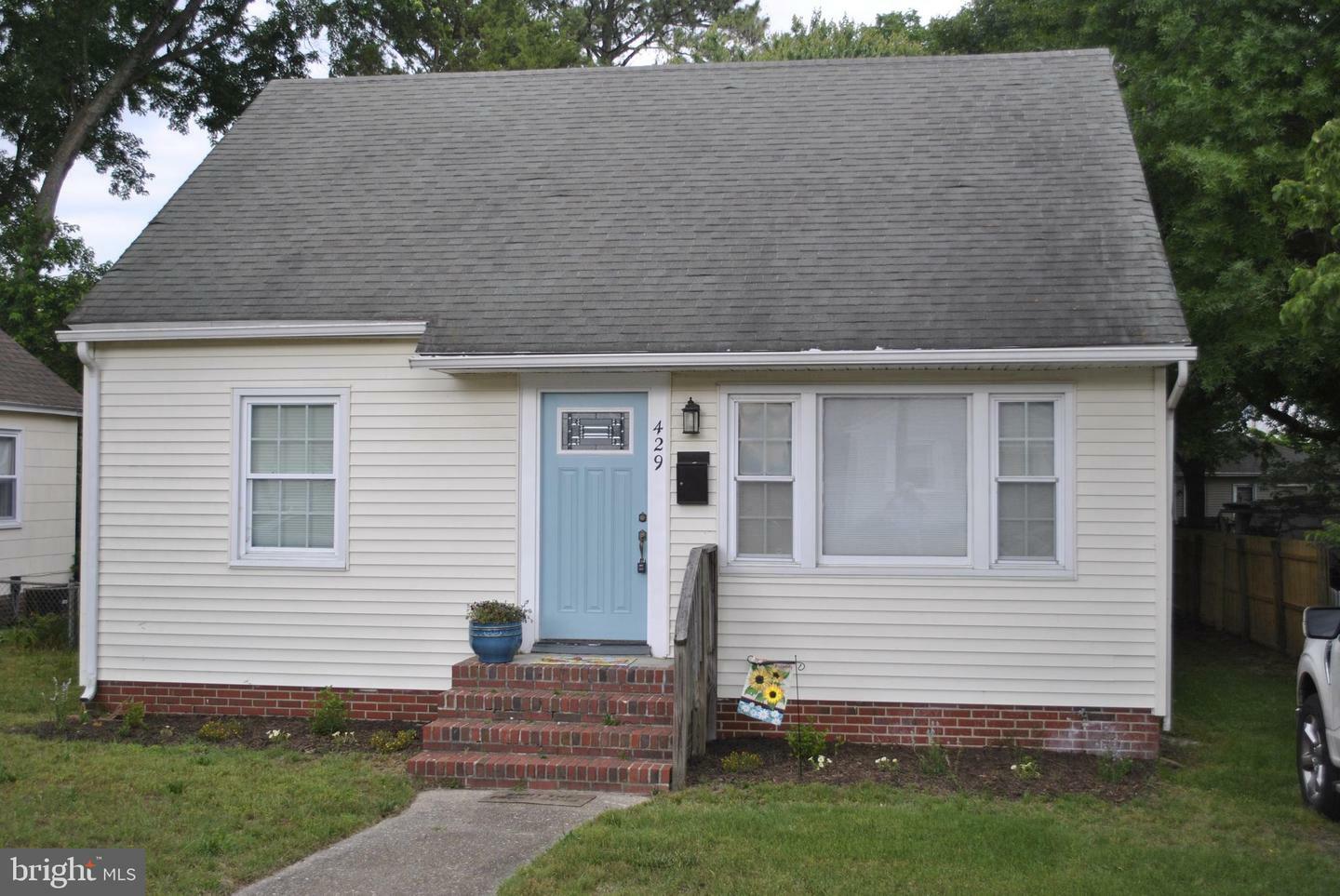 Property Photo:  429 Pennsylvania Avenue  MD 21801 