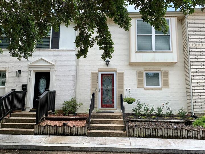 18204 Heritage Lane 8204  Houston TX 77058 photo
