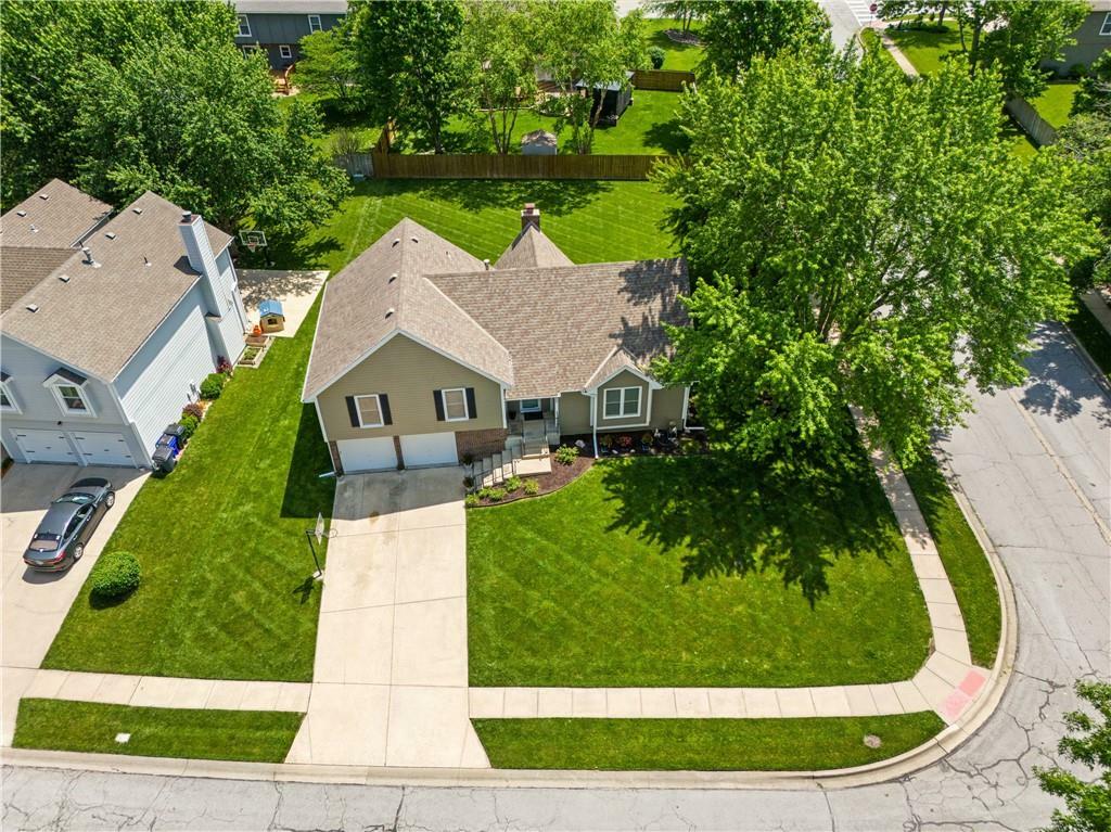 Property Photo: 14609 S Darnell Street KS 66062