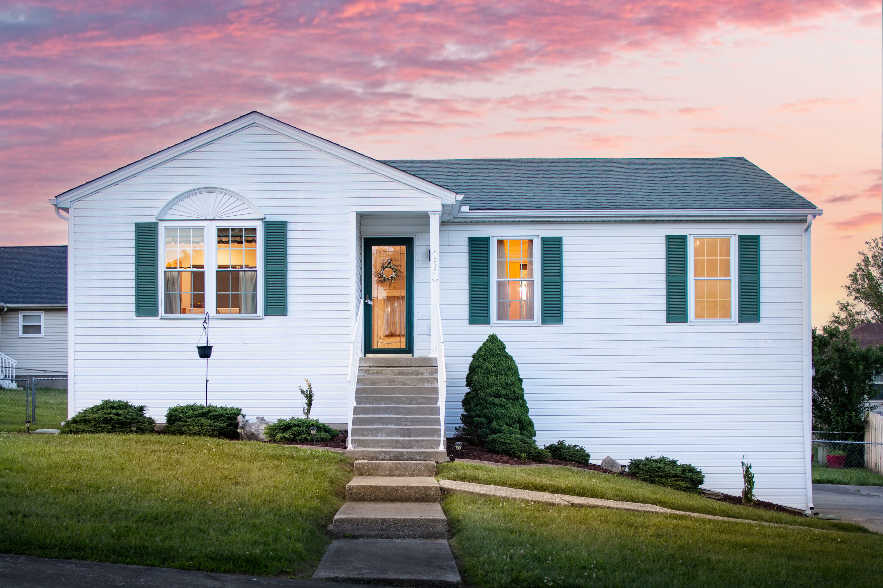 Property Photo: 237 Brittany Circle KY 40475