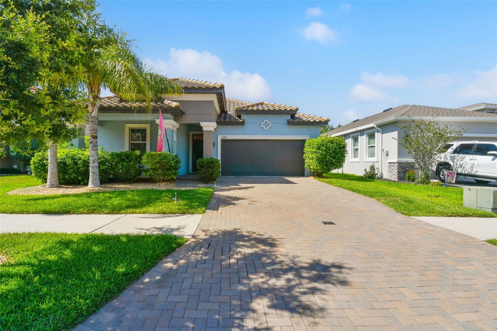 Property Photo:  11888 Frost Aster Drive  FL 33579 