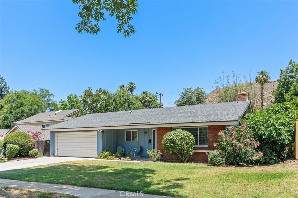 Property Photo:  775 Spruce Street  CA 92507 