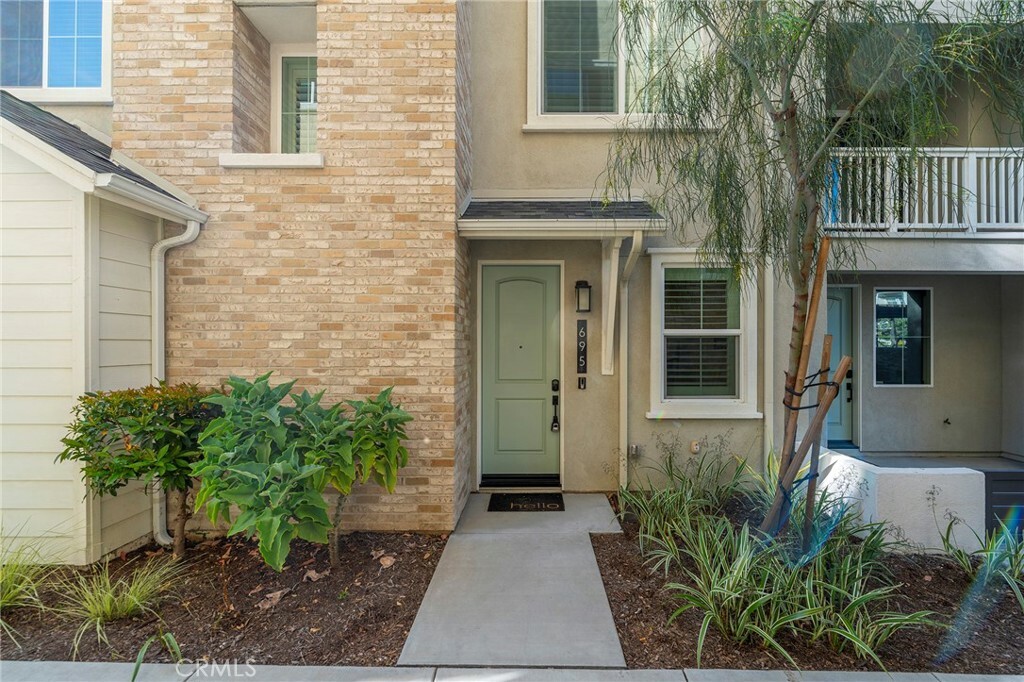 Property Photo:  695 S Mosaic Street  CA 92805 