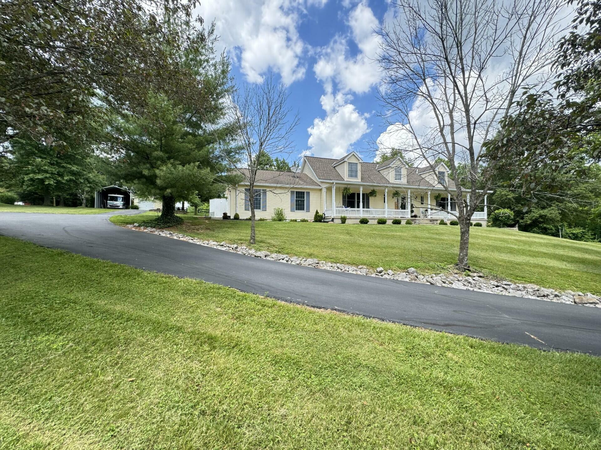 Property Photo:  3950 Shady Hollow Lane  KY 41005 