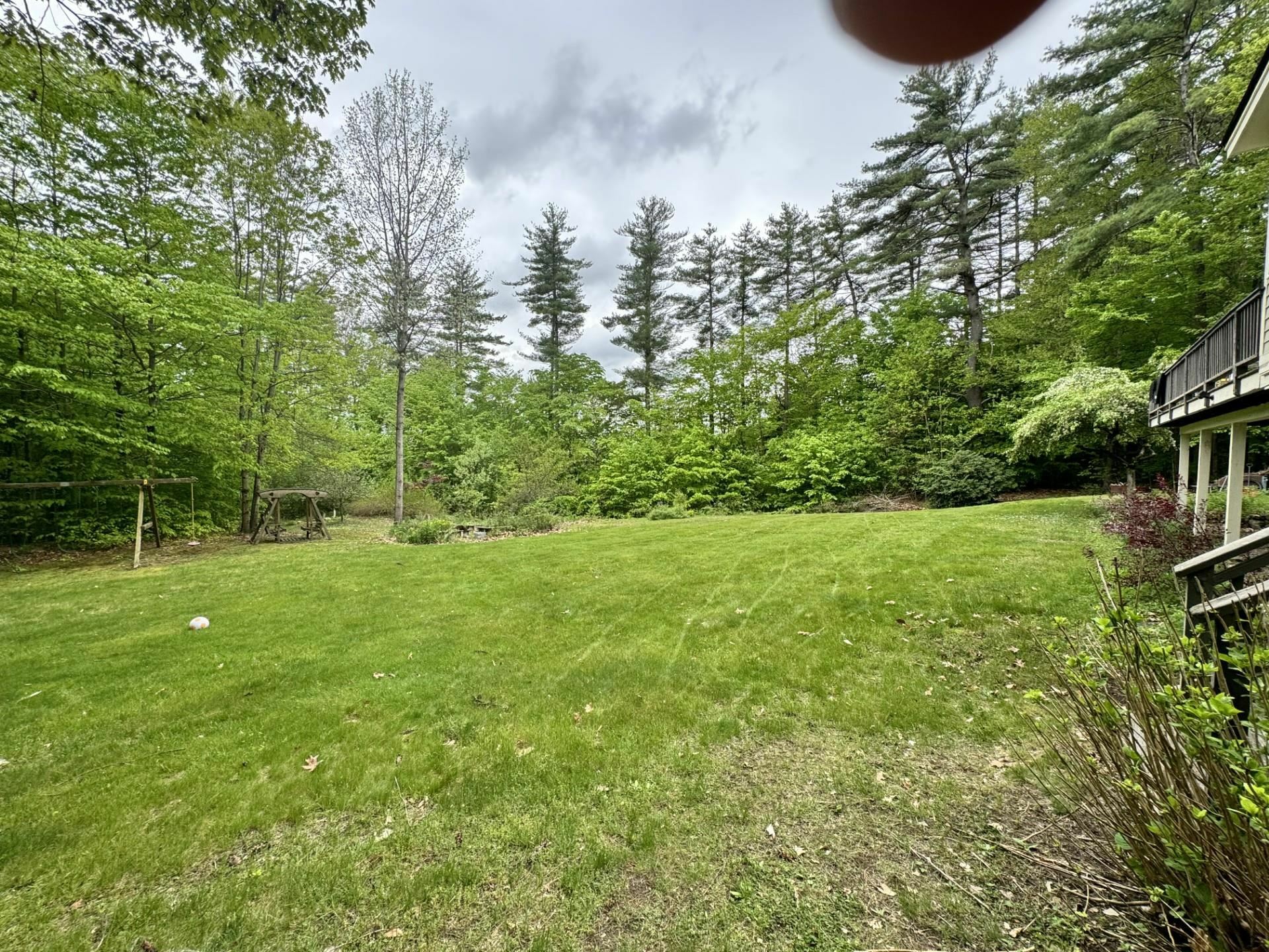 Property Photo:  18 Algonquin Drive  NH 03431 