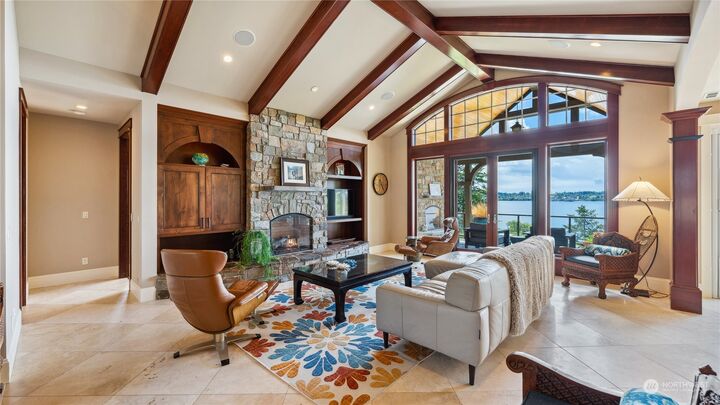 Property Photo:  1402 Fossil Lane  WA 98277 