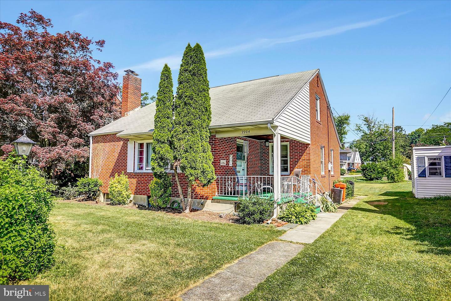 Property Photo:  2204 Yale Avenue  PA 17011 