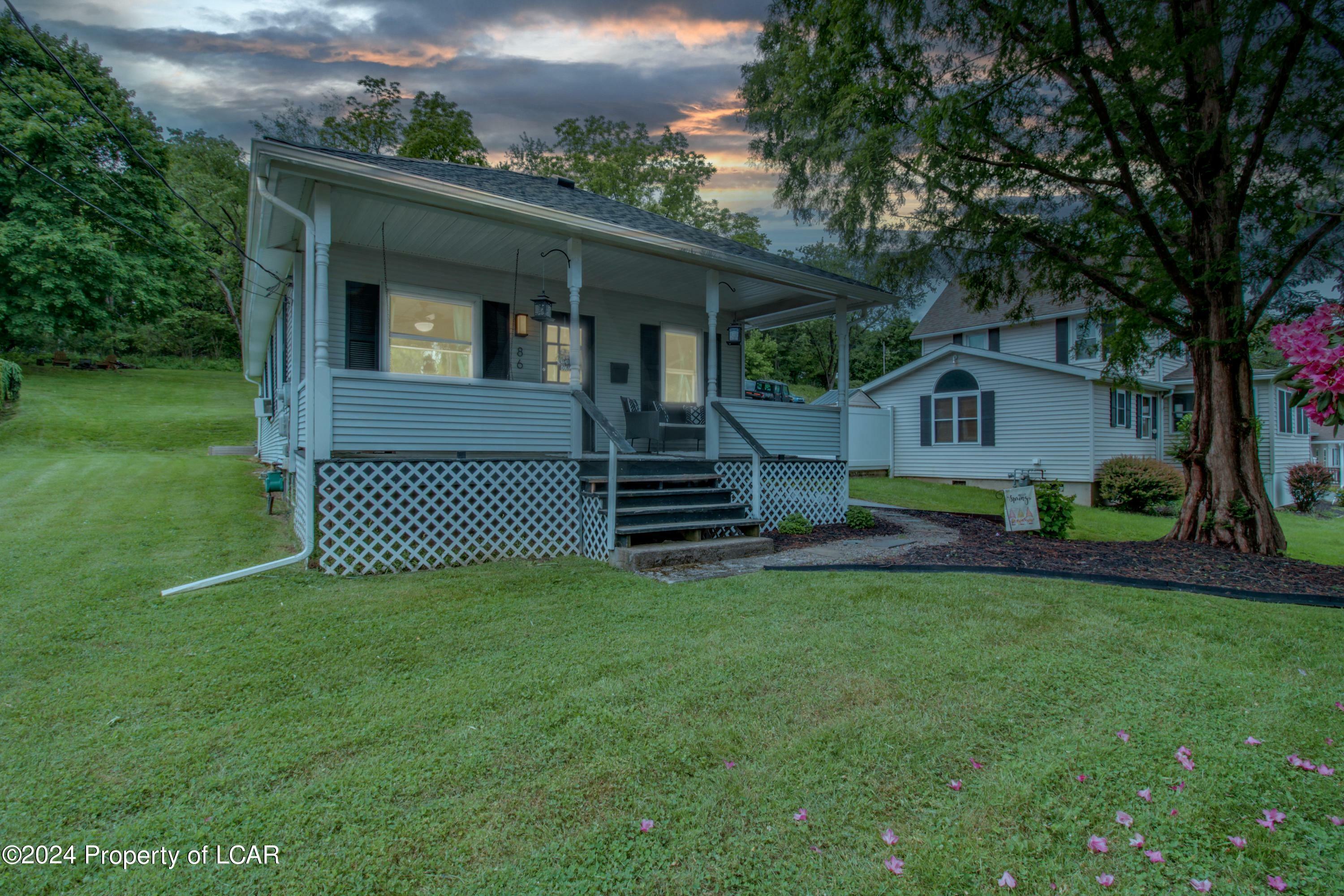 Property Photo:  86 Pioneer Avenue  PA 18708 