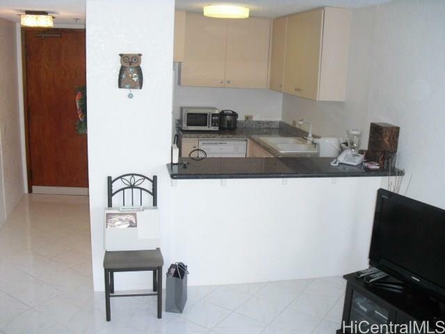 Property Photo:  300 Wai Nani Way Ii-915  HI 96815 