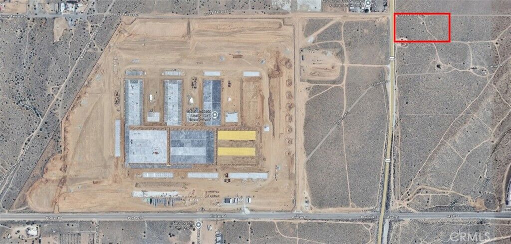 Property Photo:  0 395 Hwy  CA 92345 