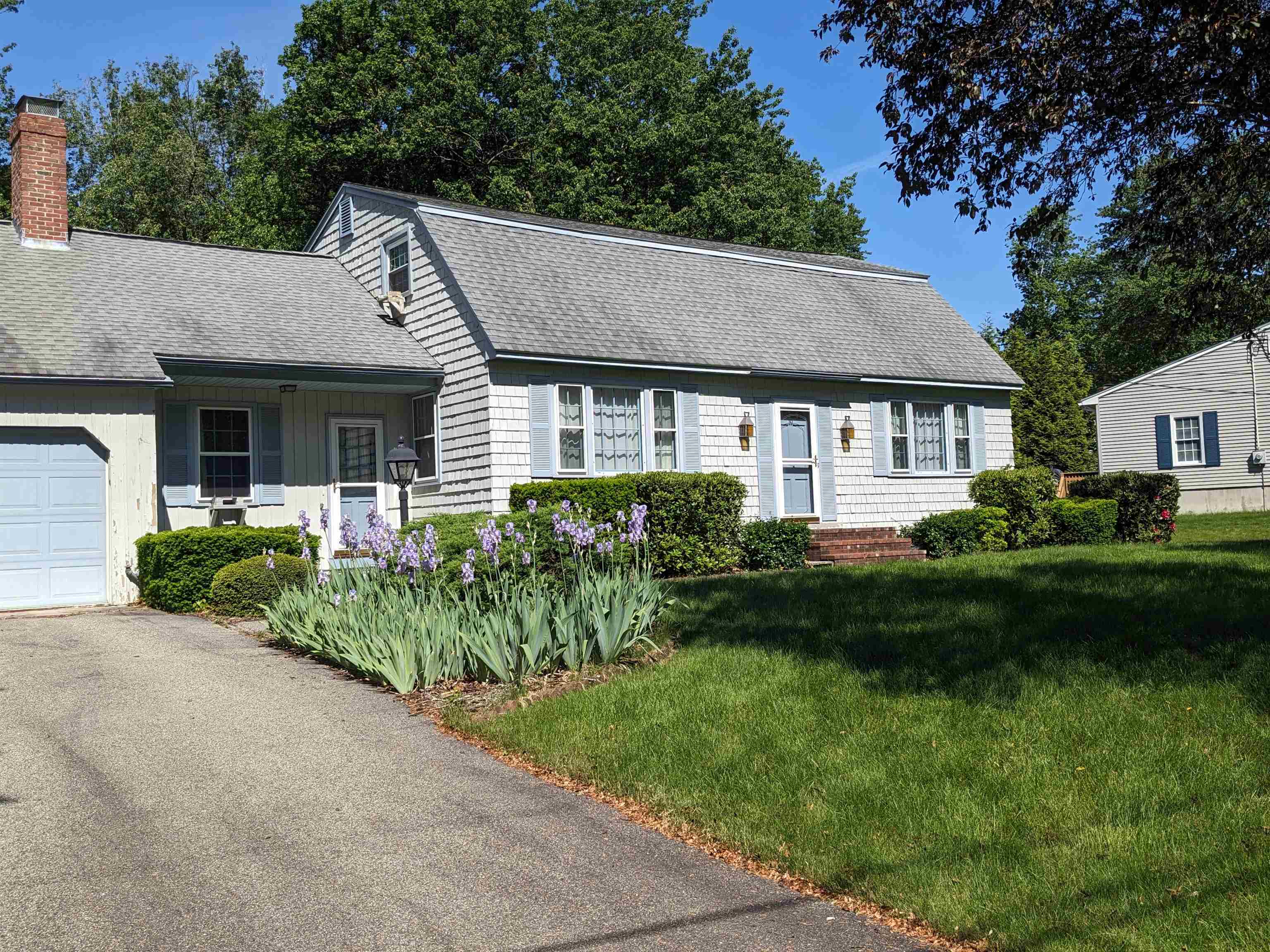 Property Photo:  19 Sweetbriar Lane  NH 03842 