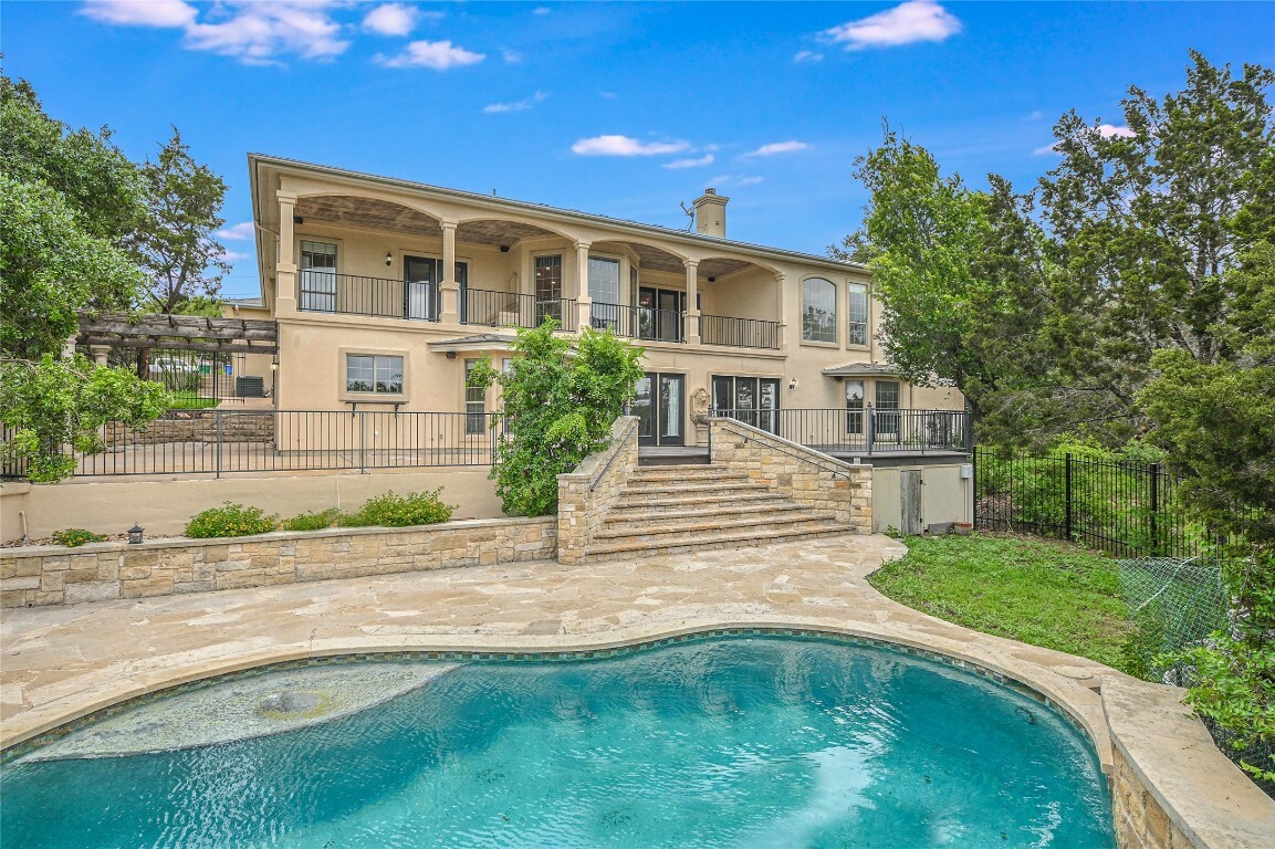 Property Photo:  1109 Warbler Drive  TX 78734 