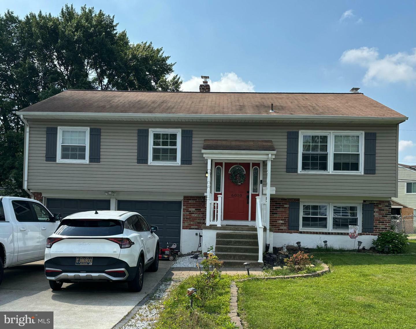 Property Photo: 6010 Madeline Drive DE 19808