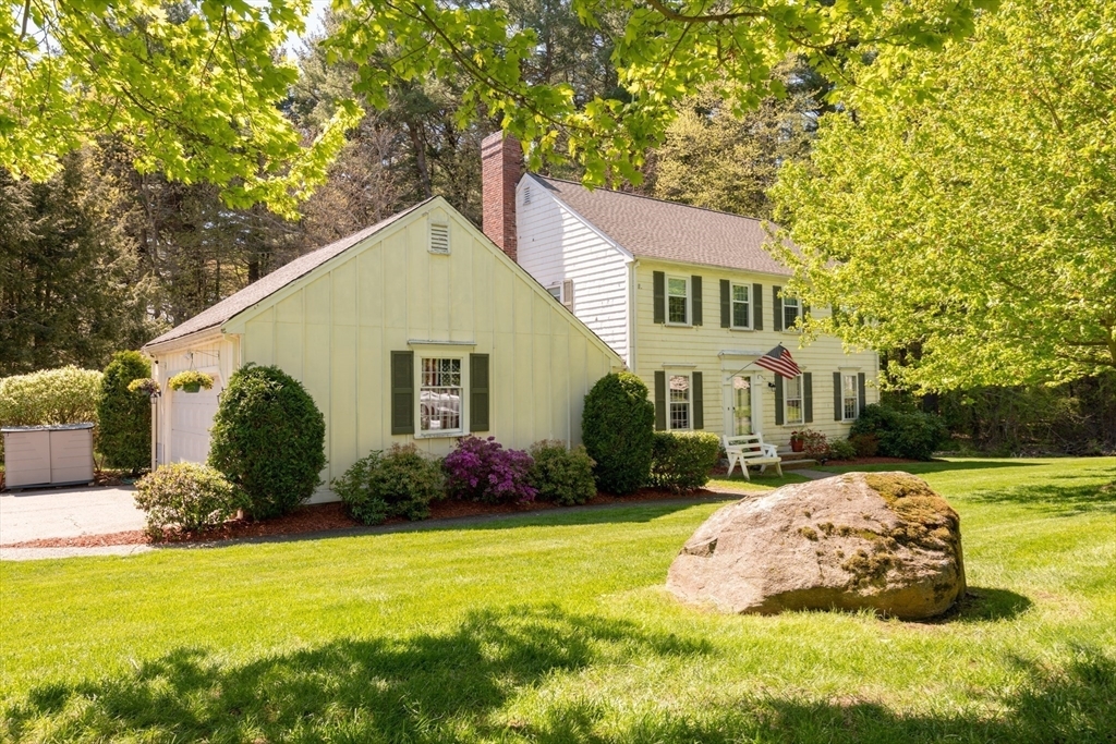 Property Photo:  38 Carter Rd  MA 01940 