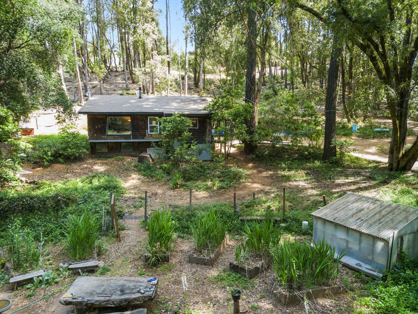 Property Photo:  500 Wild Iris Lane  CA 95060 