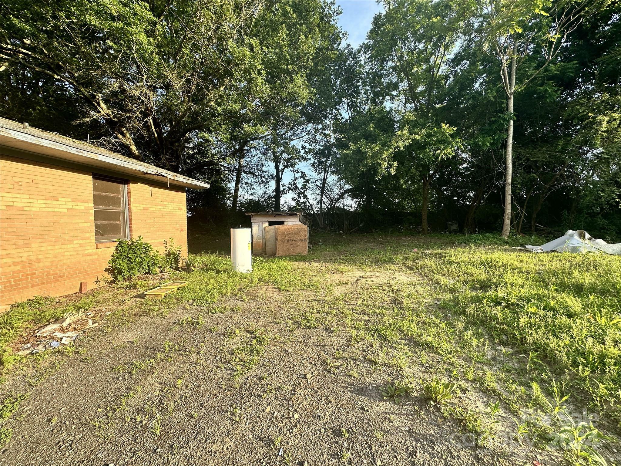 Property Photo:  234 E John Crawford Road  NC 28152 