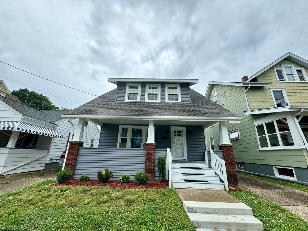 Property Photo:  530 Stafford Avenue  PA 16508 