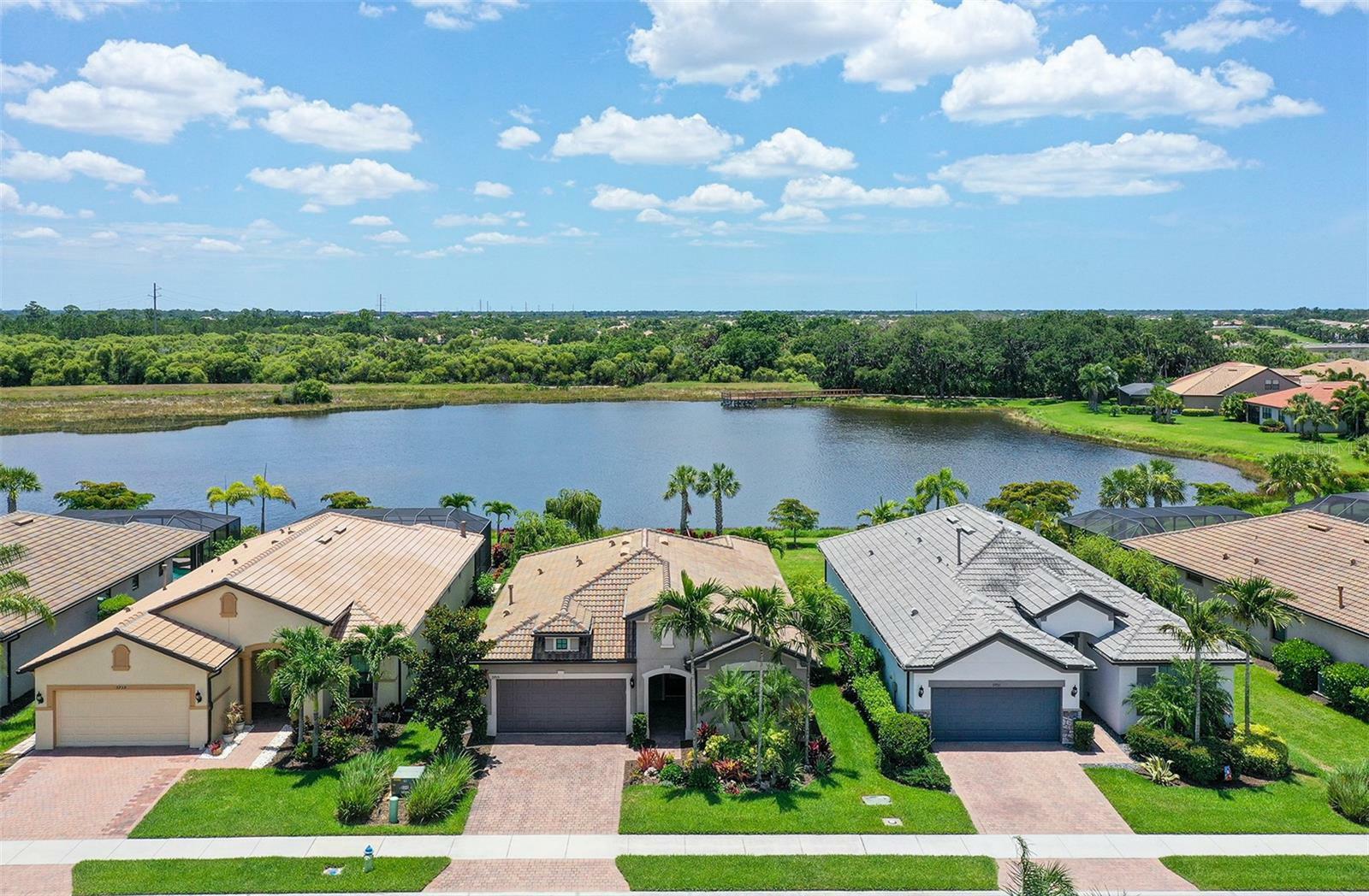 Property Photo:  5955 Snowy Egret Drive  FL 34238 