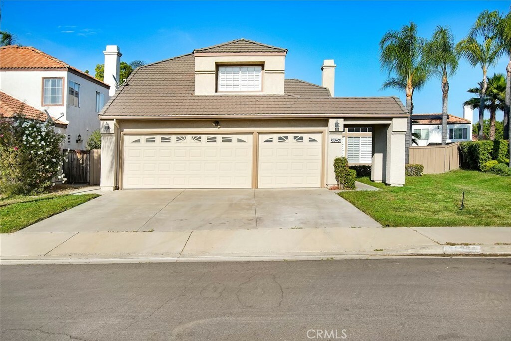 Property Photo:  30256 Via Palermo  CA 92584 