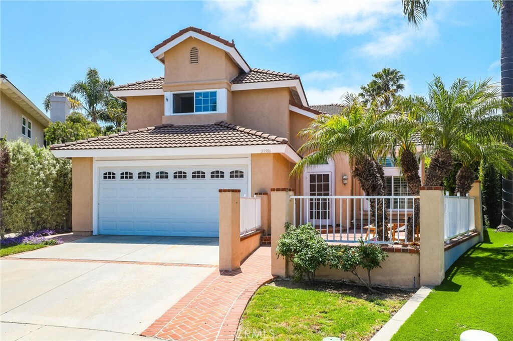 Property Photo:  23986 Piragua Place  CA 92677 