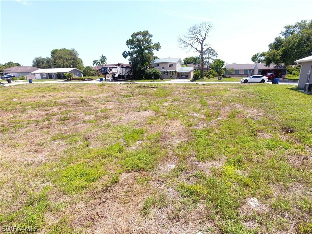 Property Photo:  18553 Rosewood Road  FL 33967 