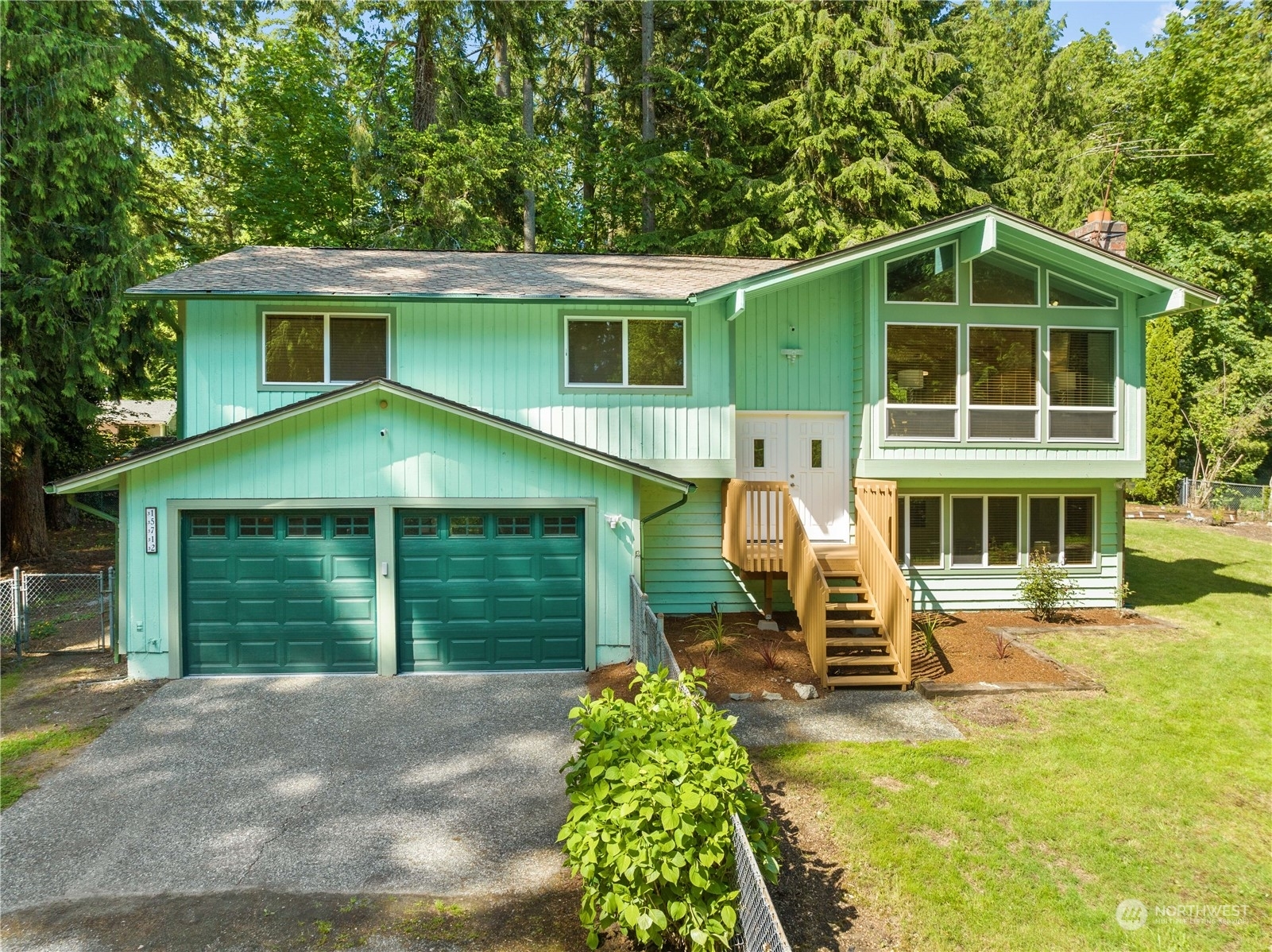 Property Photo: 15712 NE 193rd Place WA 98072