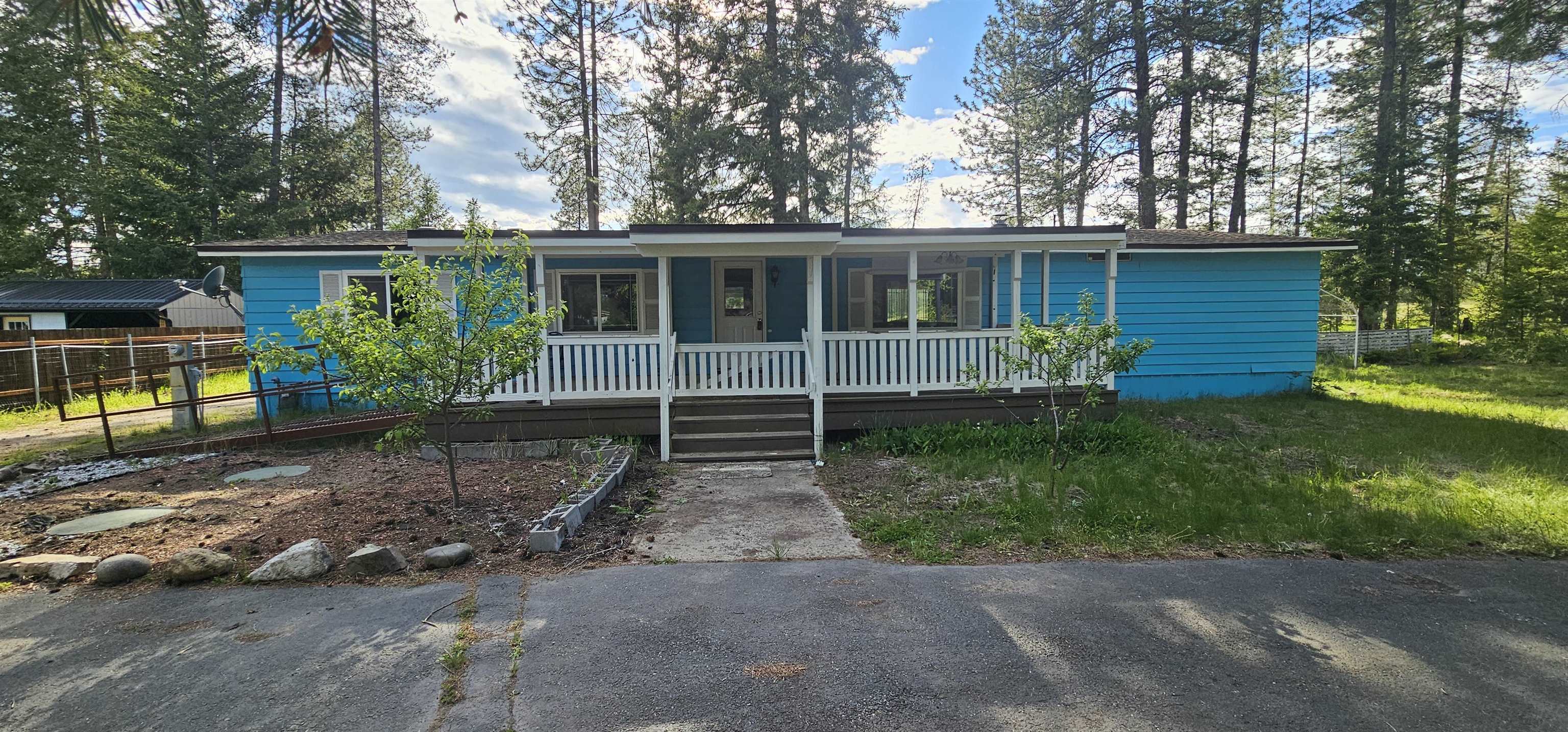 Property Photo: 40414 Westline Rd WA 99148