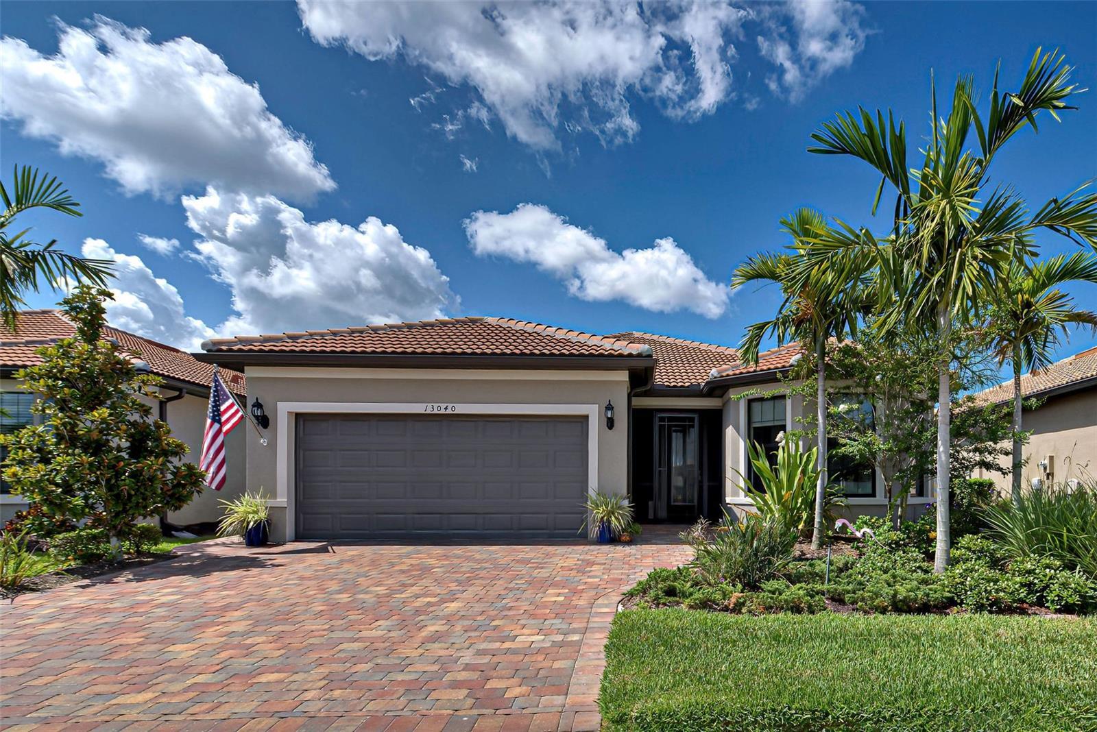 Property Photo: 13040 Rinella Street FL 34293