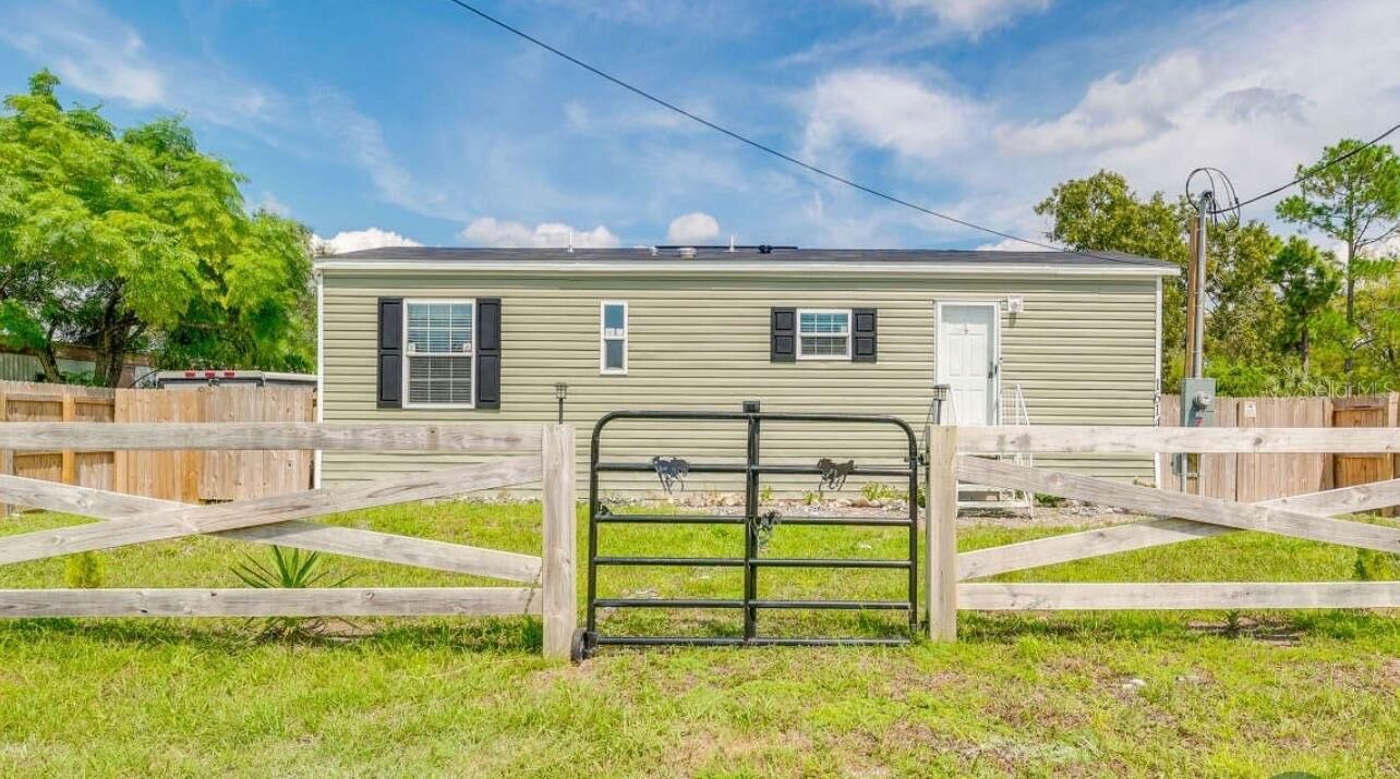Property Photo:  16149 Lauderdale Street  FL 34604 