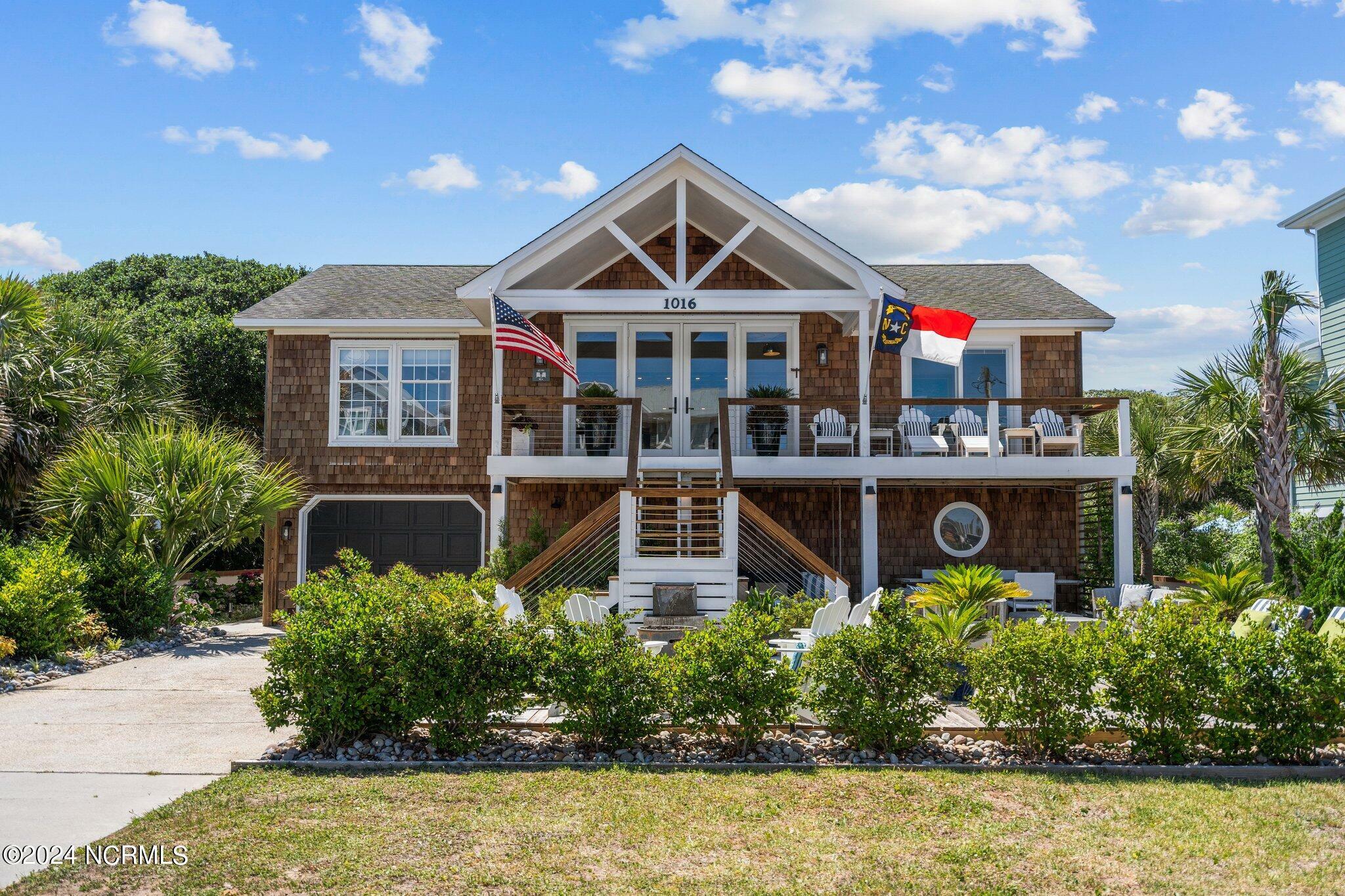 Property Photo:  1016 Fort Fisher Boulevard S  NC 28449 