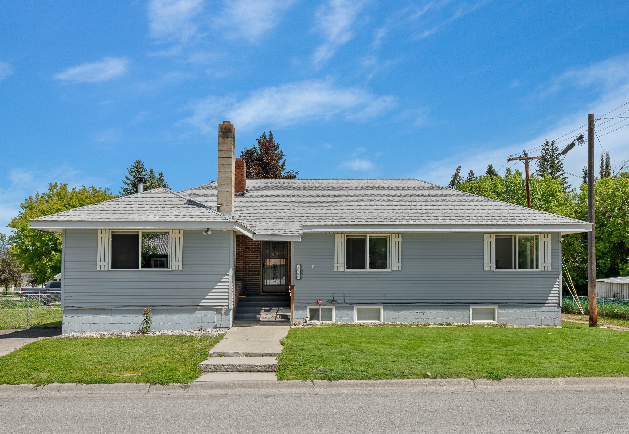 310 W Flower Street  Libby MT 59923 photo