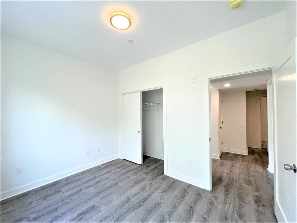 Property Photo: 302 Broadway 403 MA 02149